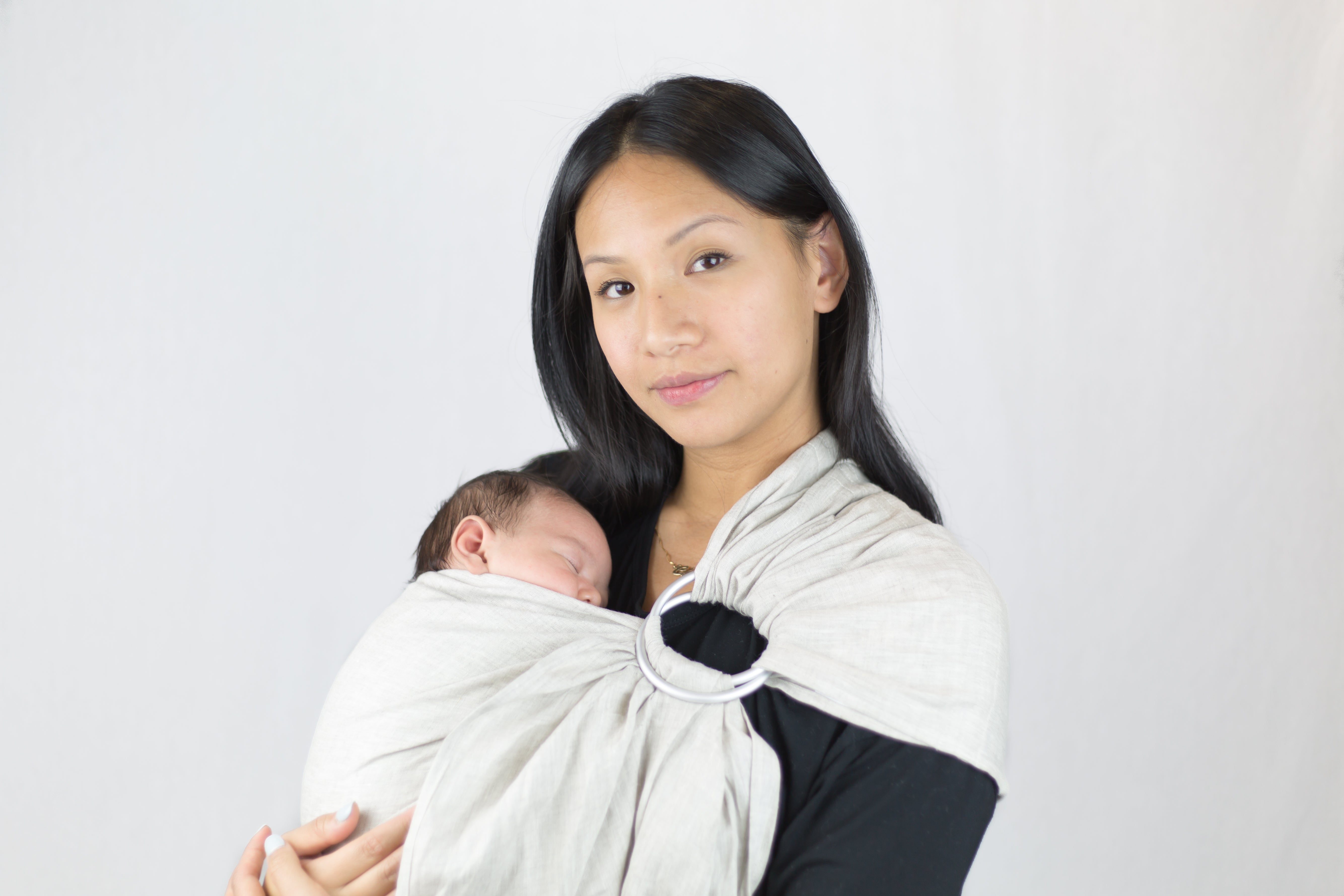 linen baby carrier | beige ring sling canada | baby sling carrier | Potter & Pehar ring sling